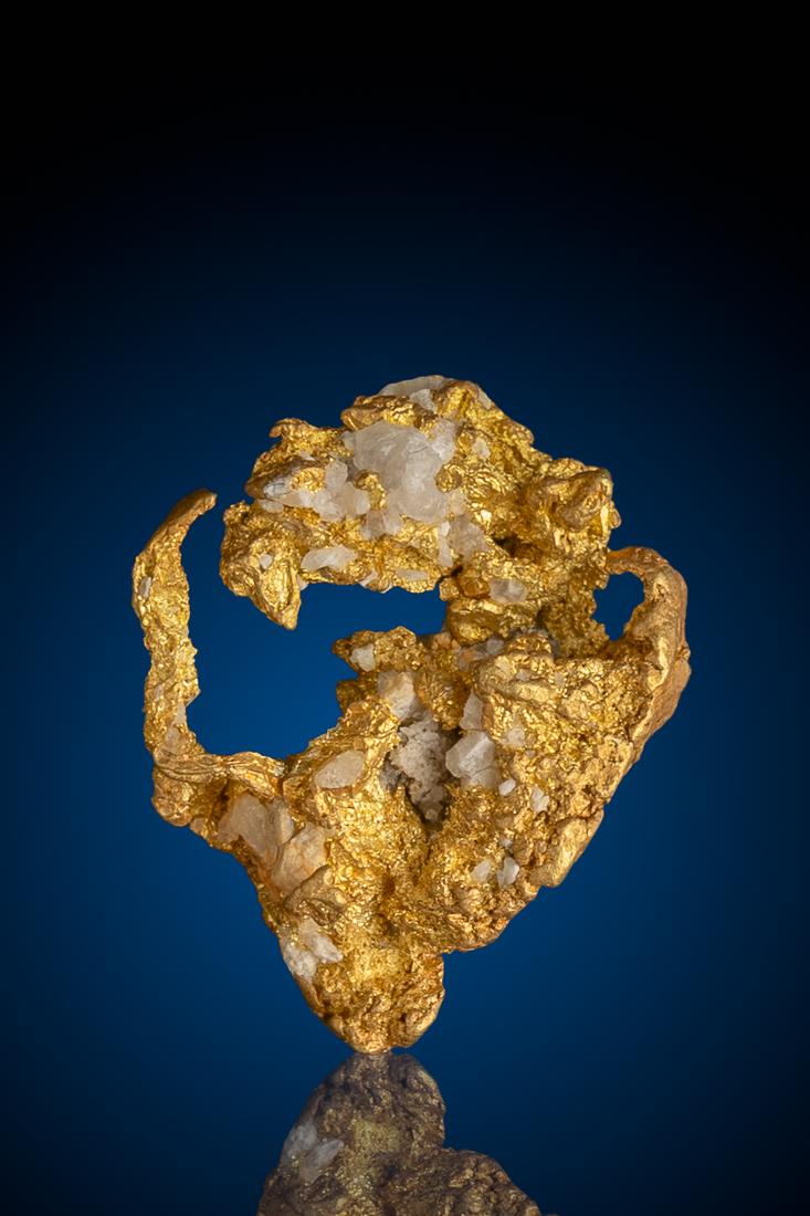 (image for) Unusual Gold in Quartz Specimen from the Sierra Nevada Mountains, CA - 5.96 grams